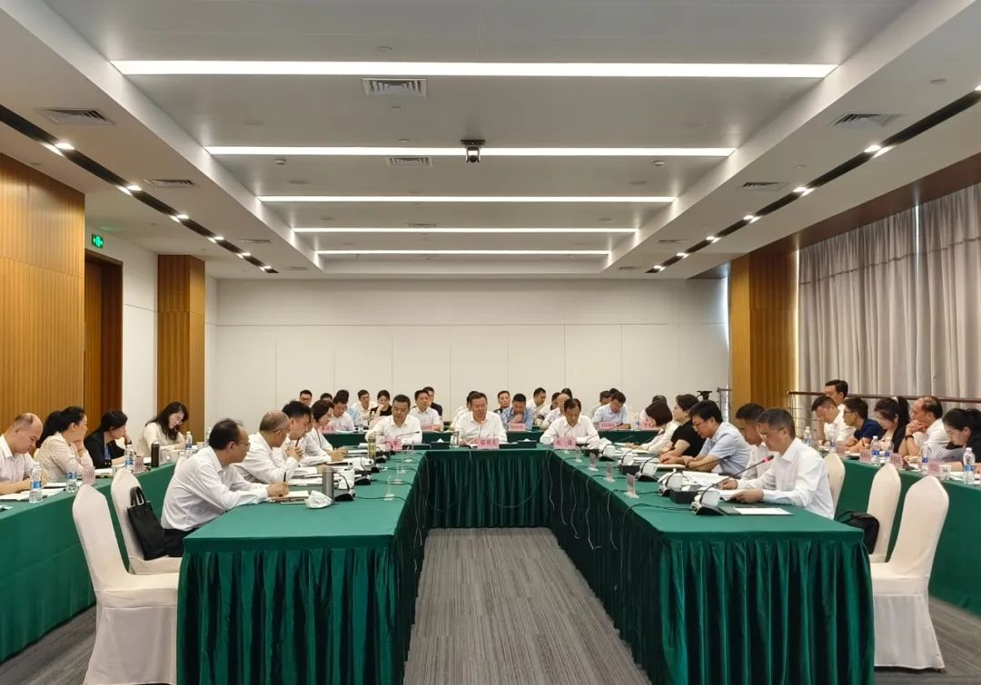 省經(jīng)信廳通報(bào)全省1-8月工業(yè)經(jīng)濟(jì)運(yùn)行情況(2024/10/9 9:54:39)